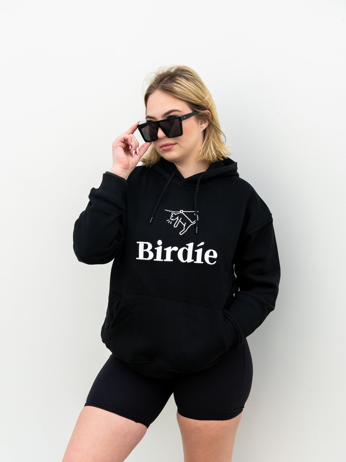 Birdie Hoodie – Obsidian